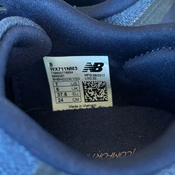 New Balance 711 V3 Womens Blue Running Shoes sz 7 - Picture 6 of 8